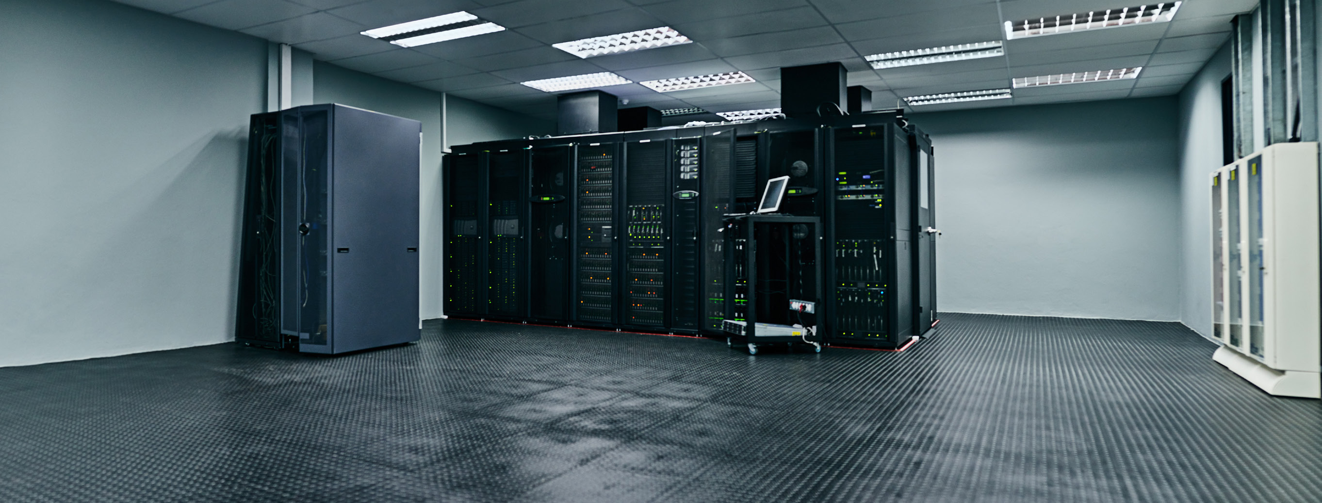 Solusi UPS Prolink untuk Data Center